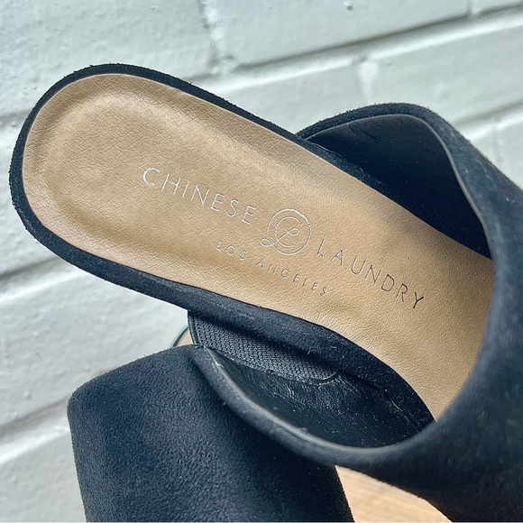 Chinese Laundry Black Suede Albright Platform, SZ 7.5 EUC - Picture 4 of 8